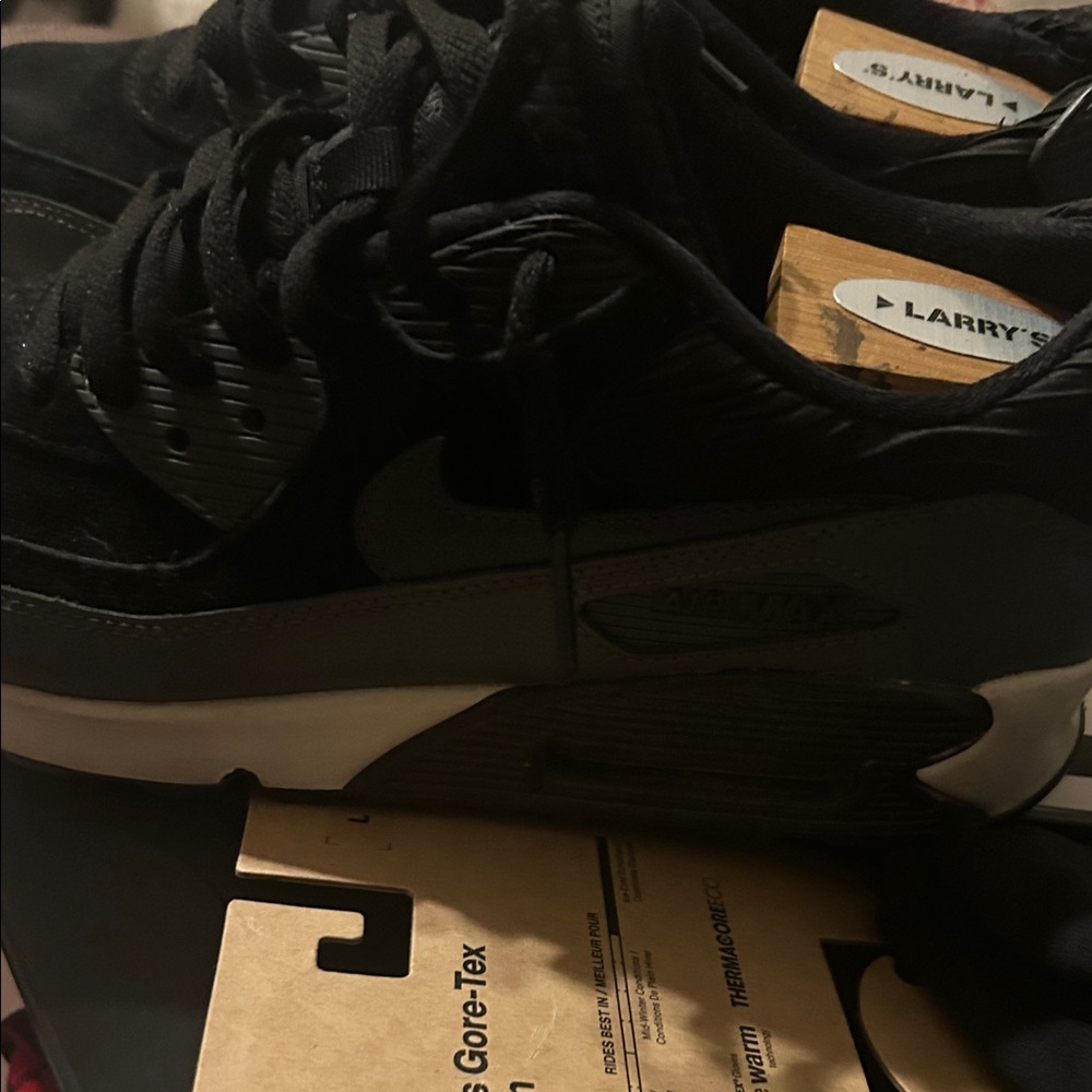 Nike air max Black and Gray Athletic Shoes
